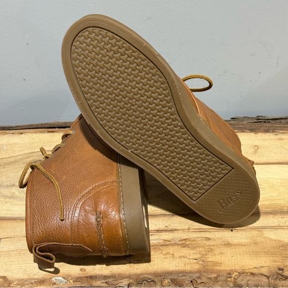 GH Bass Mens Chukka Boots Brown Shoes 11 A48 main image 9